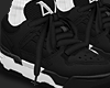 Am 01 All Black Drip