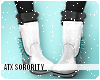 εїз | white boots