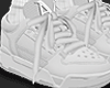 Am 01 All White Dripp