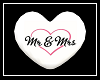Mr&Mrs Heart Pose