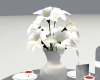 vase garnie fleurs blanc
