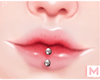 x Labret piercing