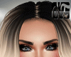SF/AllieLips01