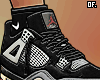 🔥. R4's shoes black