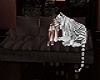 Oscars tiger sofa