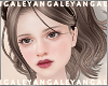 A) Layla brunette