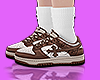 A! Tenis Brown