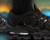 RO - Black Sneakers