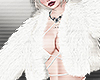 ★White Fur Coat