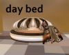 Grand G day bed