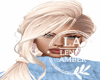 Arna Romantic blonde