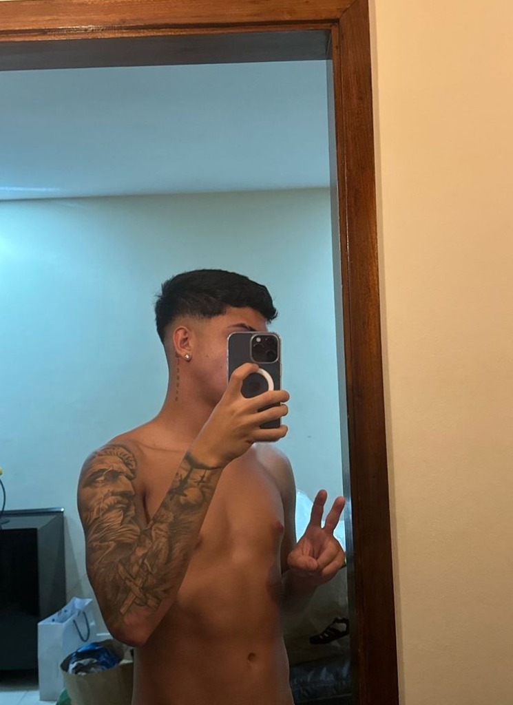 Guest_LucasDeno