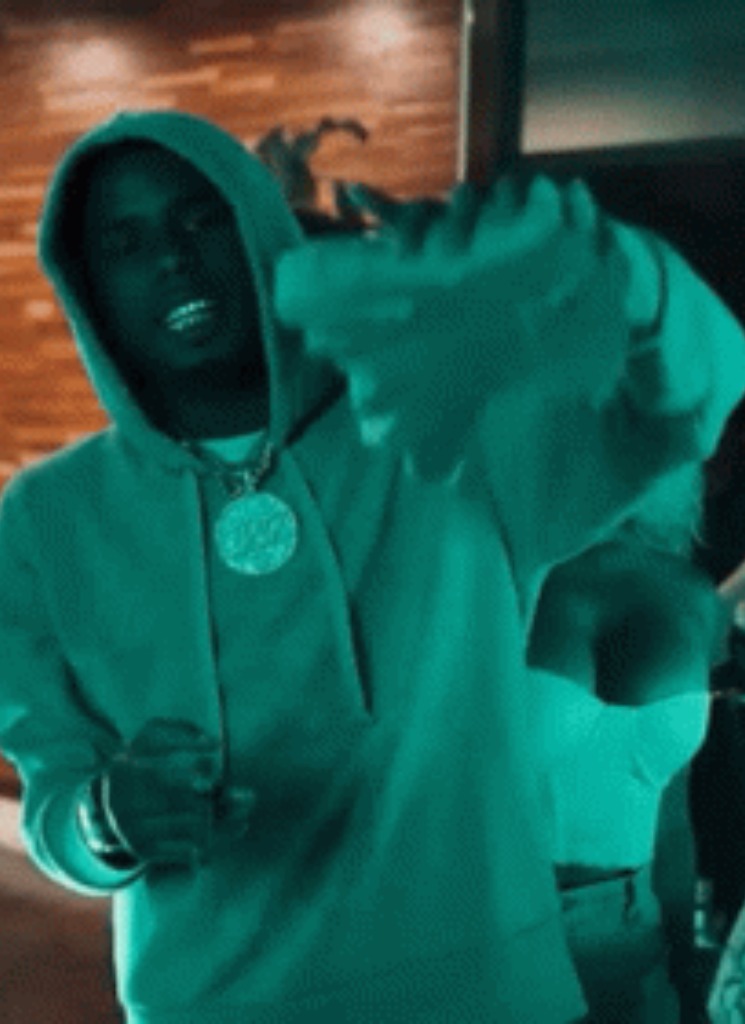 Guest_iiBxbyxxii