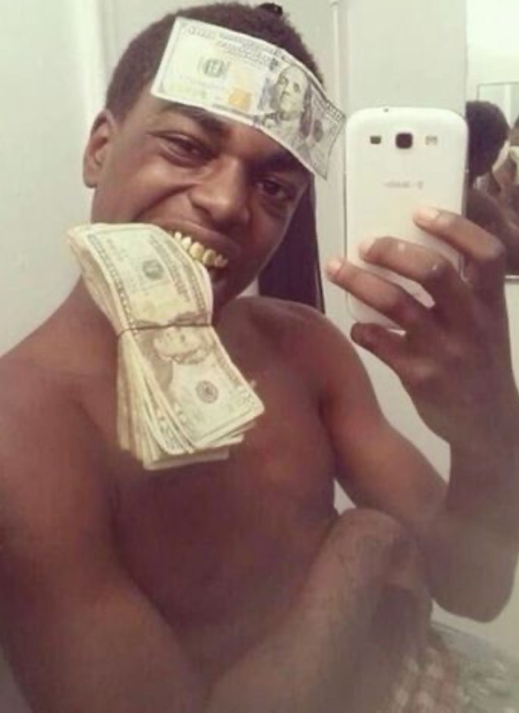 Guest_BITCH484731