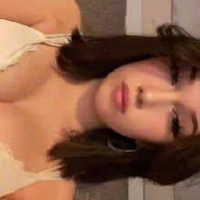 Guest_Ibluexmoon