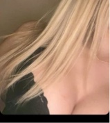Guest_naomiRamos16