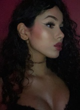Guest_JuliannaFlowers