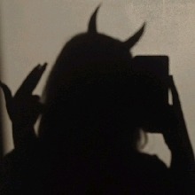 Guest_XxLolaxX9