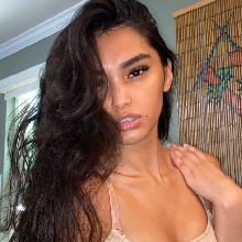 Guest_LaniSophie
