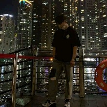 Guest_Qinz