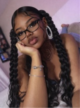 Helena146200