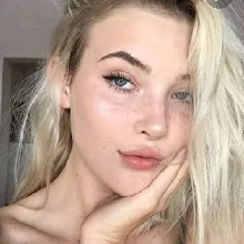 Guest_BaddiezinhaTwd