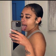 Yasmine527798