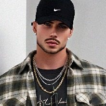 Guest_LeonardoStayler