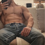 Guest_Mrwhiskeey