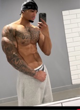 Guest_Sebas41