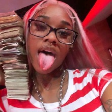 Guest_Queenliljay1x