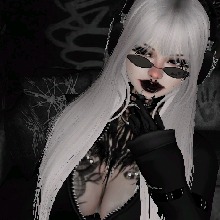 Guest_Romydarkred
