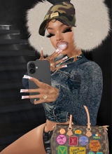 Guest_weluvkayla2