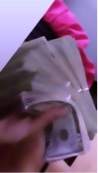 Guest_prettyliltingzz