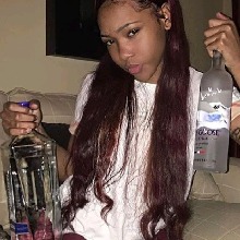 Guest_Cristal630877