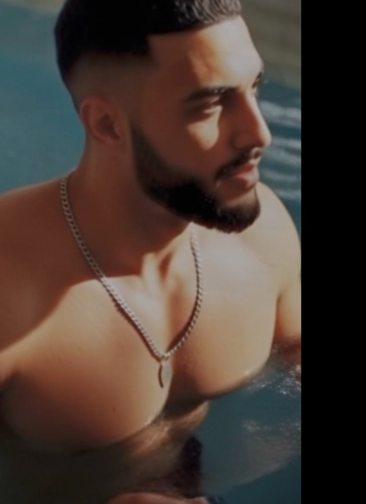 Guest_Boyka10