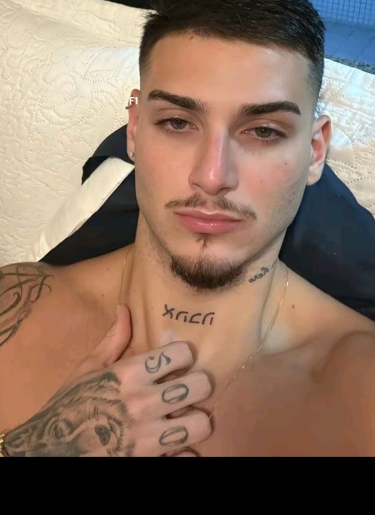 Dyoos