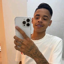 Guest_AdrianHenrique4
