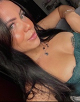 Guest_BiaSantos34