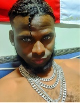Kush503842