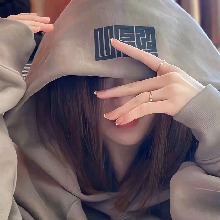 Guest_Clara0671