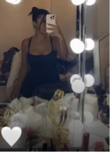 Mia123145938