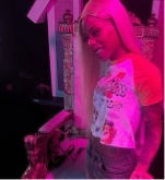 Guest_femalesicko