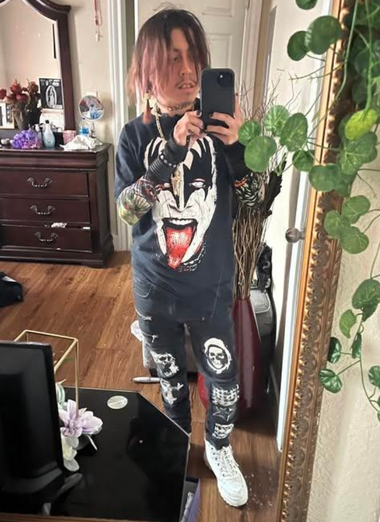 Guest_JayHollow222