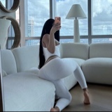 Ariana859554