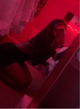 Guest_Saniya132
