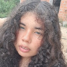 Guest_Larissa192253
