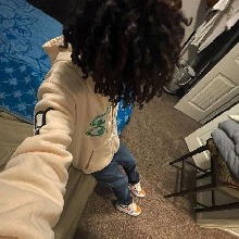 Guest_Ezzy47