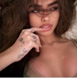 Ynyxz
