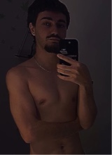 Guest_xwilliamxo